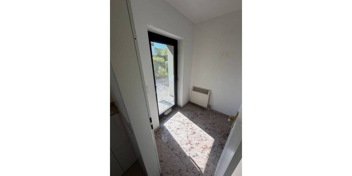 Reihenmittelhaus Ratingen Zentrum - 1 Zimmer, 107 m&sup2;, 469.000&euro; | Angebot:26741884