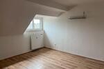 Dachgeschoßwohnung Duisburg Beeck - 2 Zimmer, 48 m&sup2;, 360&euro; | Angebot:25943732
