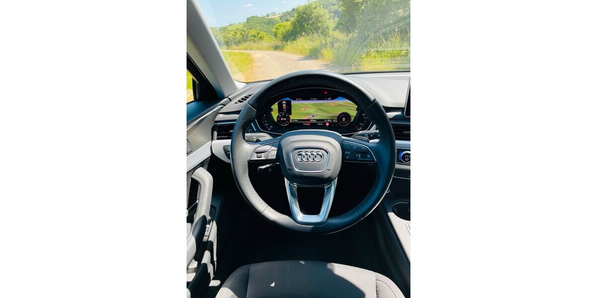 Audi A4 Avant 71.000 km 20.499 &euro; Düsseldorf 40213