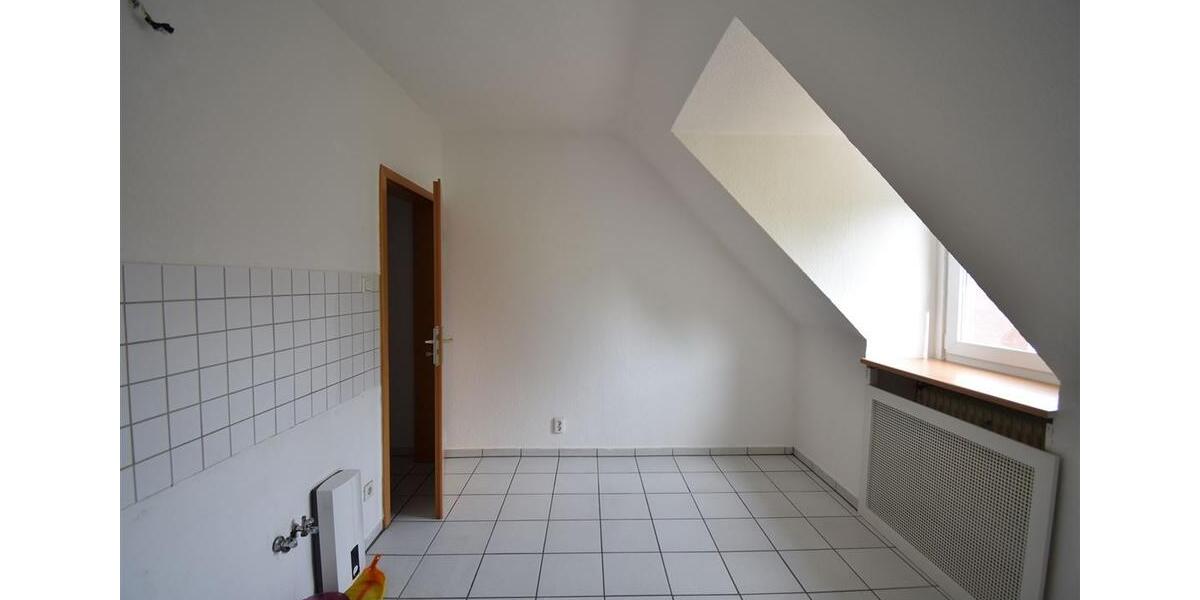 Dachgeschoßwohnung Gladbeck Brauck - 3 Zimmer, 74 m&sup2;, 600&euro; | Angebot:15432568