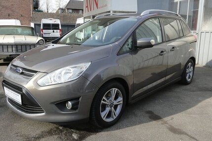 Ford Grand C-Max SYNC Edit. 1,6L/110KW Klima+SHZ+PDC 170.000 km 5.900 &euro; Neuss 41462