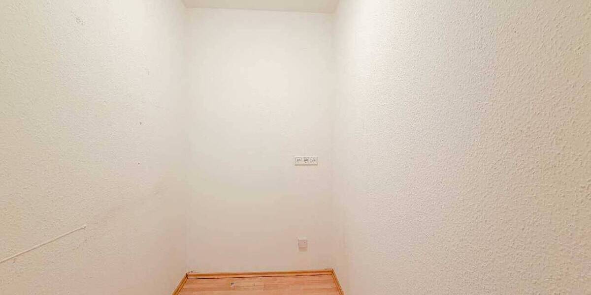 Gewerbeobjekt Ratingen Zentrum - 5 Zimmer, 94 m&sup2;, 1.080&euro; | Angebot:26343716