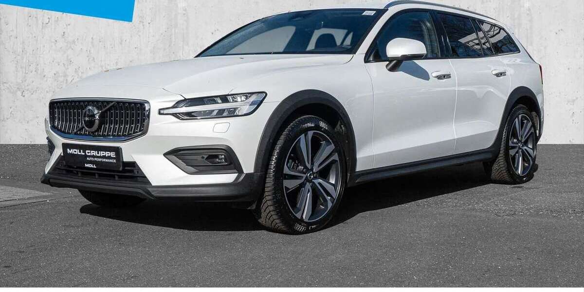 Volvo V60 Cross Country 26.970 km 35.980 &euro; Düsseldorf 40474