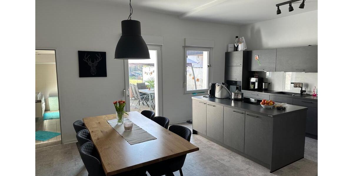 Reihenhaus Geldern - 4 Zimmer, 115 m&sup2;, 335.000&euro; | Angebot:25978936