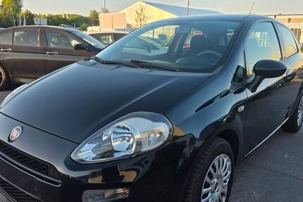 Fiat Punto 189.000 km 2.699 &euro; Moers 47441