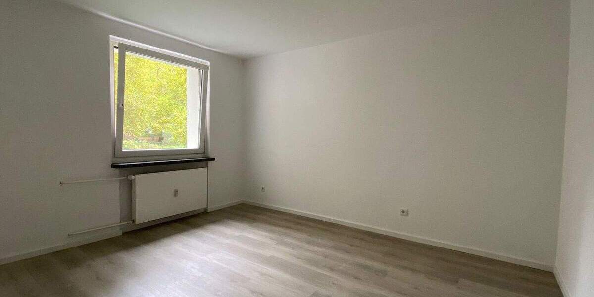 Etagenwohnung Düsseldorf Niederkassel - 2 Zimmer, 70 m&sup2;, 1.500&euro; | Angebot:25683063