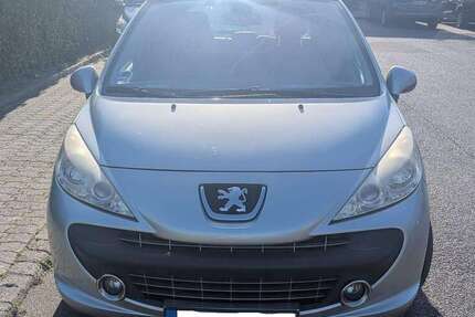 Peugeot 207 210.000 km 2.400 &euro; Neukirchen-Vluyn, Stadt 47506