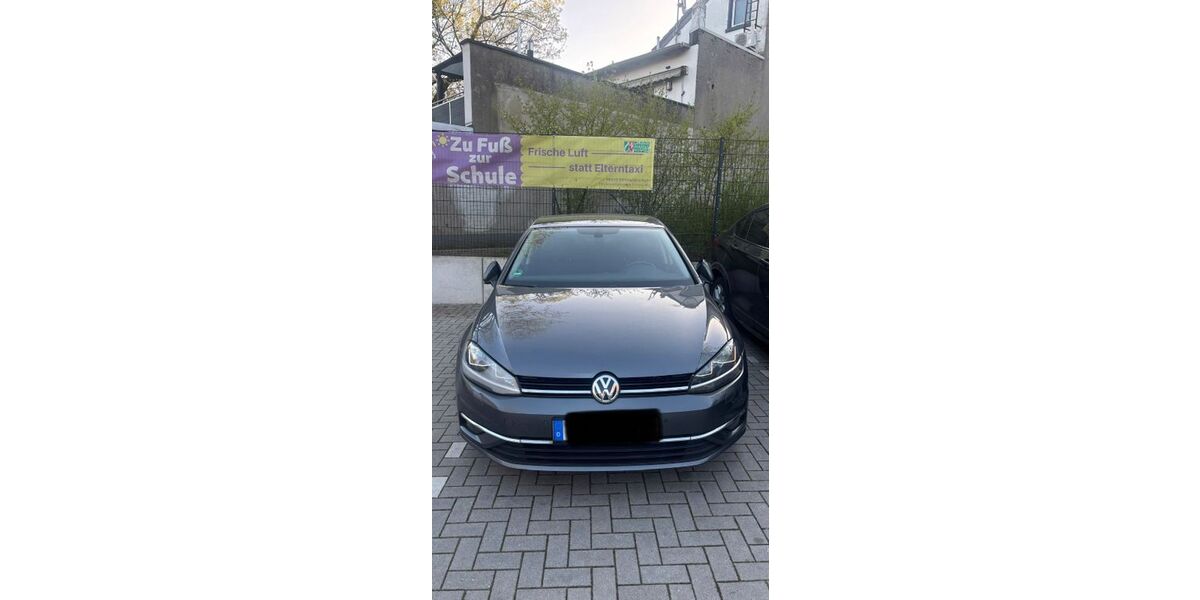 VW Golf 139.529 km 11.900 &euro; Duisburg 47119