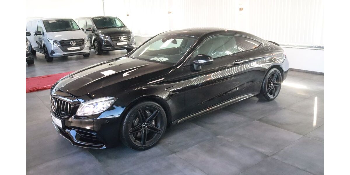 Mercedes-Benz C 63 AMG 87.348 km 49.950 &euro; Essen 45329