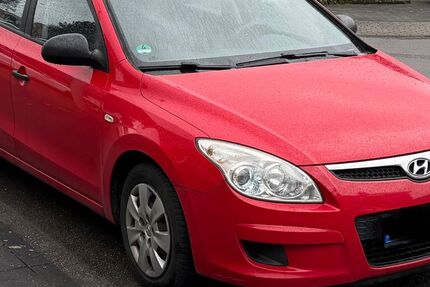Hyundai i30 107.000 km 3.450 &euro; Hünxe 46569