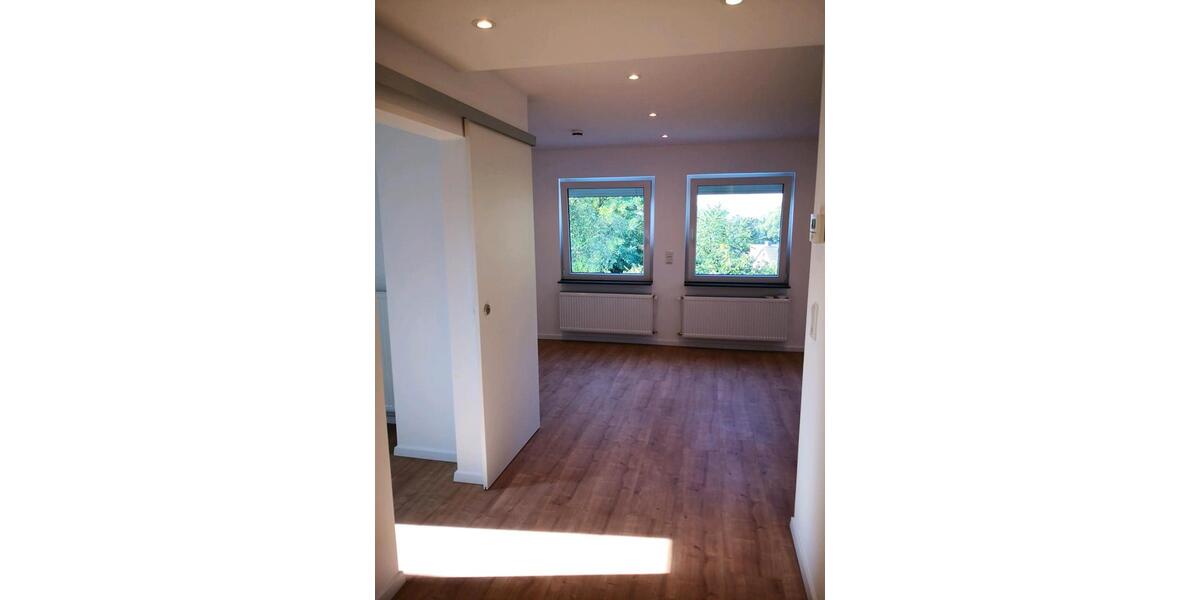 Dachgeschoßwohnung Mülheim an der Ruhr Dümpten - 1.5 Zimmer, 51 m&sup2;, 155.000&euro; | Angebot:27096044