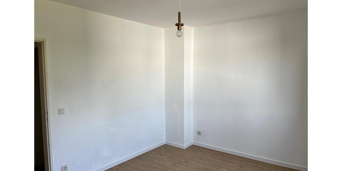 Etagenwohnung Krefeld Cracau - 3 Zimmer, 62 m&sup2;, 176.700&euro; | Angebot:26700484