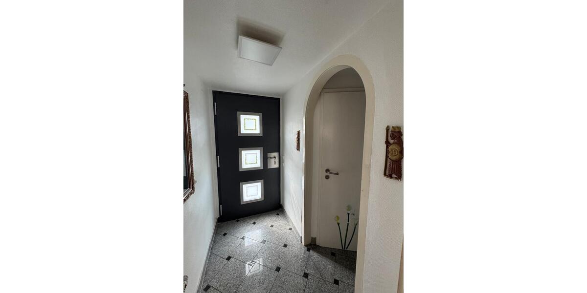 Einfamilienhaus Willich - 5 Zimmer, 430 m&sup2;, 1.900&euro; | Angebot:26645782