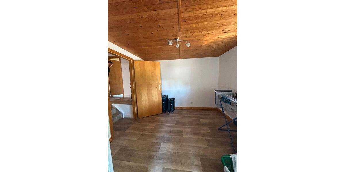 Doppelhaushälfte Nettetal - 6 Zimmer, 150 m&sup2;, 250.000&euro; | Angebot:26415797