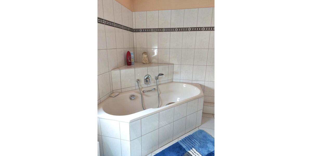 Maisonettenwohnung Viersen Hülsdonk - 4 Zimmer, 154 m&sup2;, 1.350&euro; | Angebot:25394172