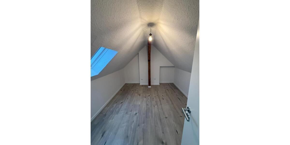 Etagenwohnung Essen Stadtbezirk V - 2 Zimmer, 60 m&sup2;, 410&euro; | Angebot:25960165