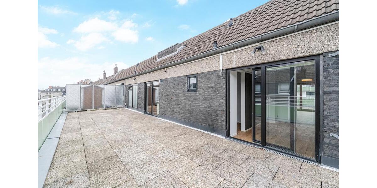 Dachgeschoßwohnung Düsseldorf Derendorf - 2 Zimmer, 95 m&sup2;, 1.615&euro; | Angebot:25790793