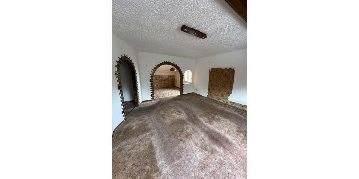 Dachgeschoßwohnung Essen Stadtbezirk VI - 3 Zimmer, 74 m&sup2;, 760&euro; | Angebot:26665409
