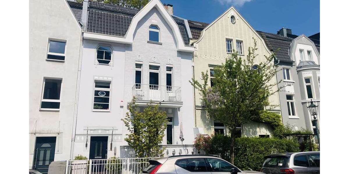 Einfamilienhaus Düsseldorf Heerdt - 8 Zimmer, 228 m&sup2;, 2.498.000&euro; | Angebot:26756934