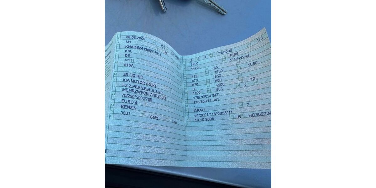 Kia Rio 94.000 km 3.700 &euro; Voerde 46562