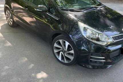 Kia Rio 53.850 km 8.200 &euro; Duisburg 47169