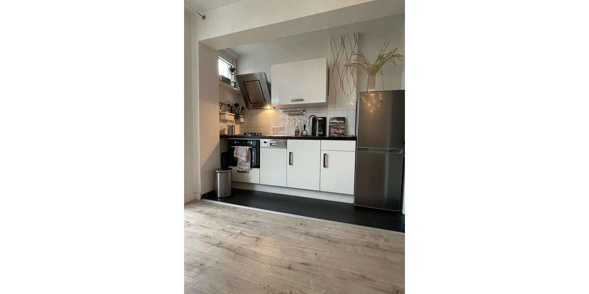 Zimmer Düsseldorf Stadtmitte - 2 Zimmer, 1.460&euro; | Angebot:26530862