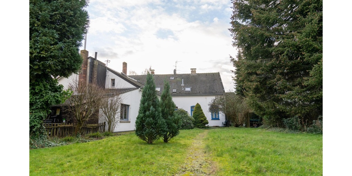 Doppelhaushälfte Krefeld Fischeln - 7 Zimmer, 187 m&sup2;, 380.000&euro; | Angebot:25693371