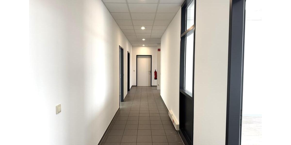 Gewerbeobjekt Willich - 2.460&euro; | Angebot:24769844