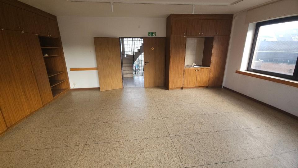 Gewerbeobjekt Neukirchen-Vluyn Vluyn - 2.500&euro; | Angebot:25958358