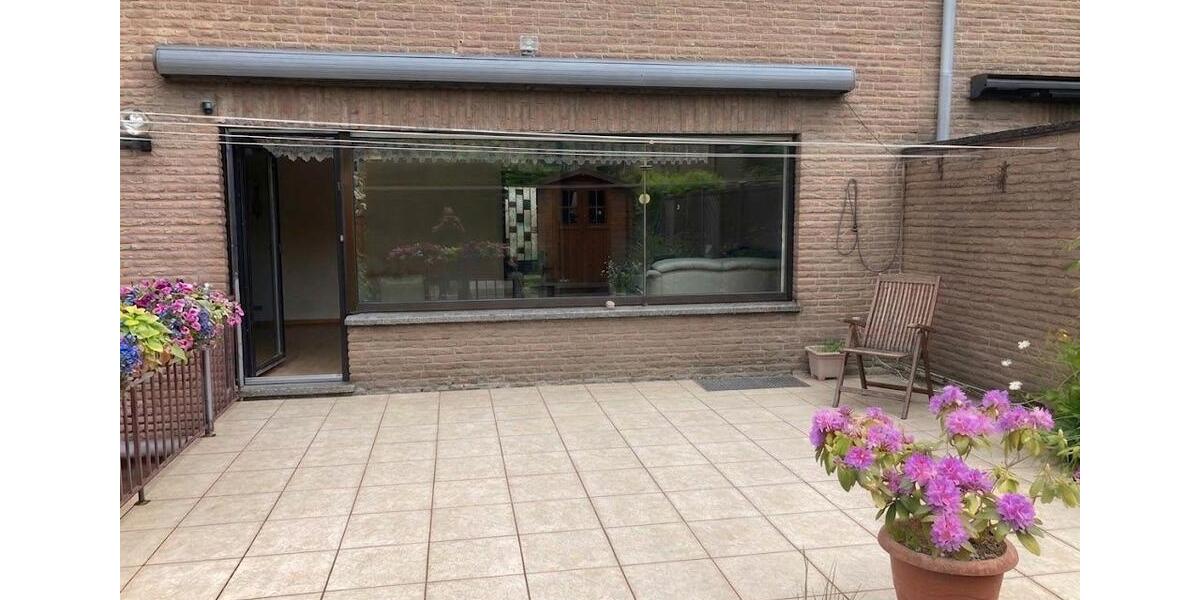 Reihenhaus Krefeld Fischeln - 4 Zimmer, 104 m&sup2;, 333.000&euro; | Angebot:27297142