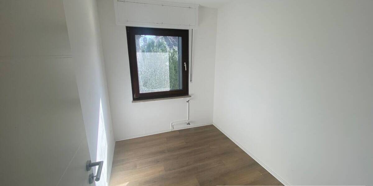 Doppelhaushälfte Oberhausen Stadtmitte - 5 Zimmer, 140 m&sup2;, 389.000&euro; | Angebot:26017989