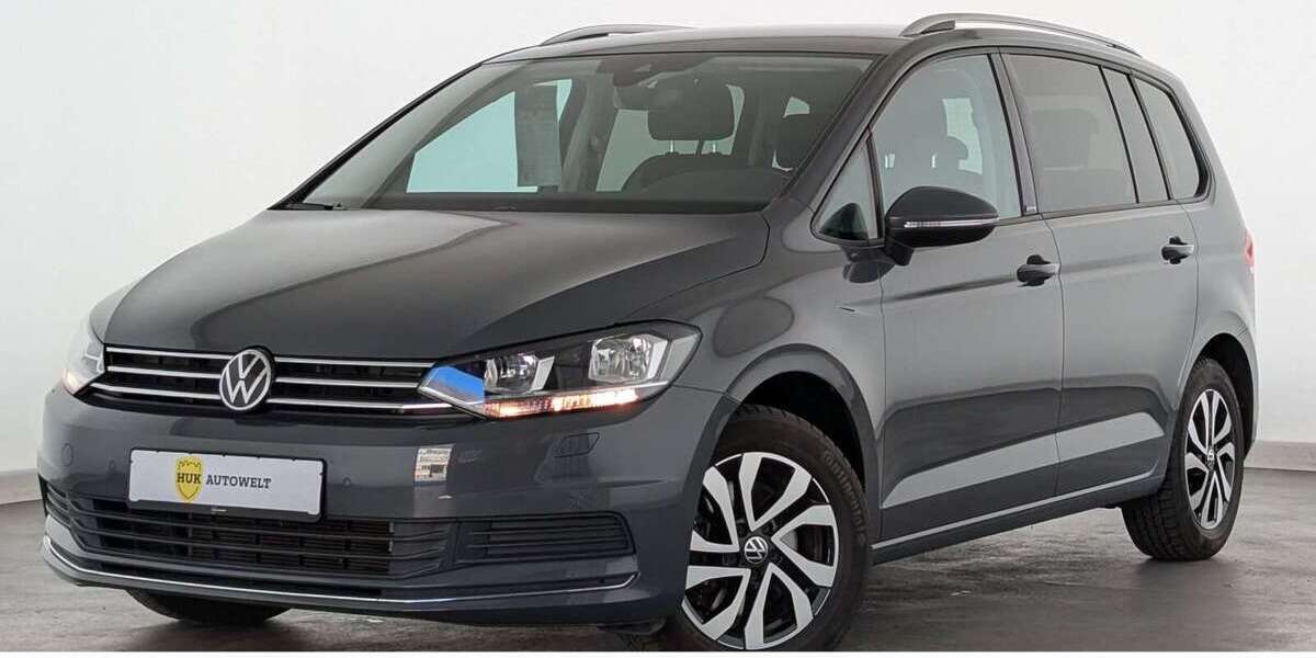 VW Touran 24.320 km 26.960 &euro; Düsseldorf 40599