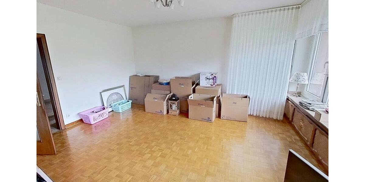 Einfamilienhaus Oberhausen Schmachtendorf - 6 Zimmer, 140 m&sup2;, 1.600&euro; | Angebot:26675178