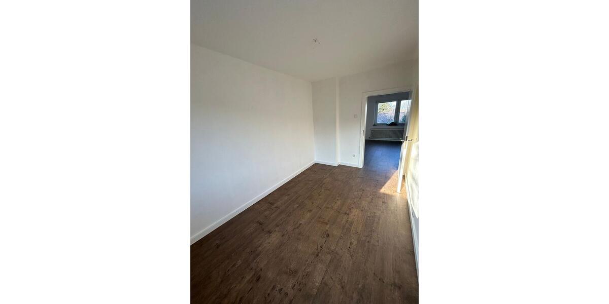 Etagenwohnung Essen Stadtbezirk IV - 3 Zimmer, 57 m&sup2;, 695&euro; | Angebot:26549733
