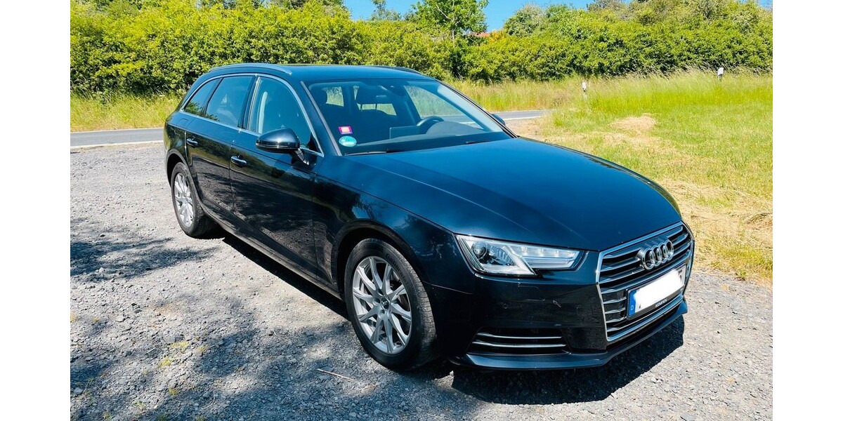 Audi A4 Avant 71.000 km 20.499 &euro; Düsseldorf 40213