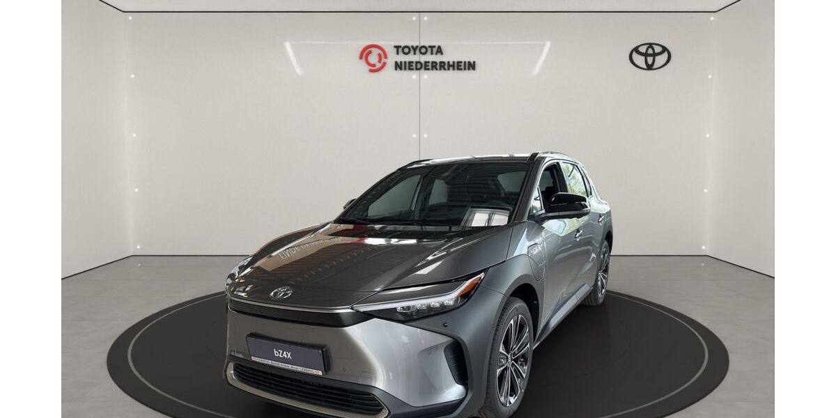Toyota bZ4X 5.000 km 34.985 &euro; Krefeld 47809