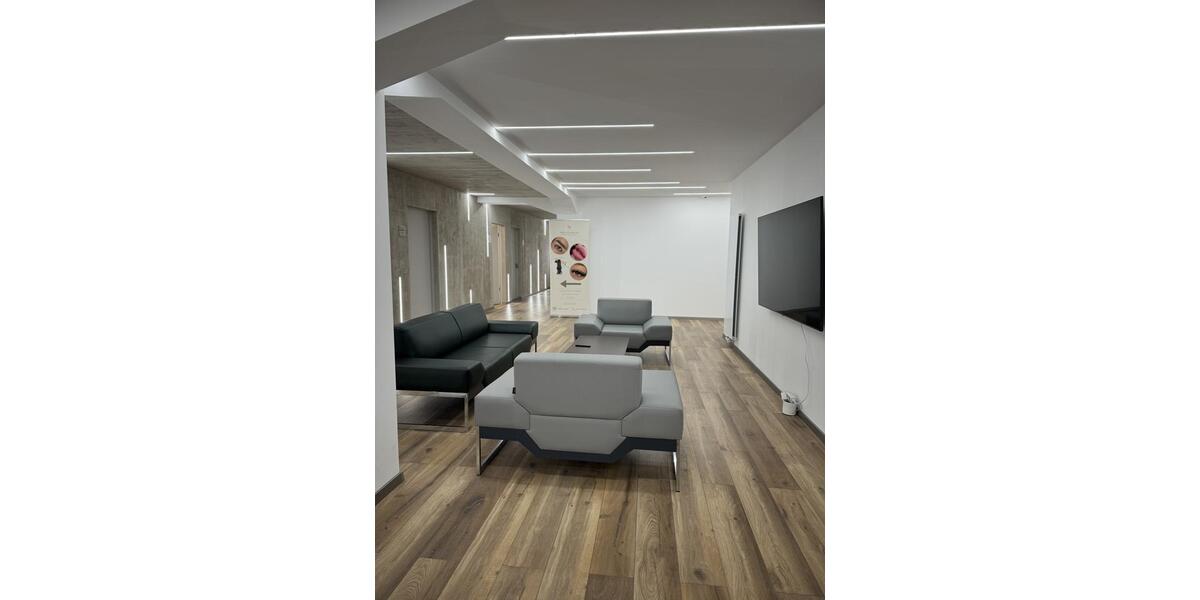 Gewerbeobjekt Essen Stadtbezirk III - 300&euro; | Angebot:25084258