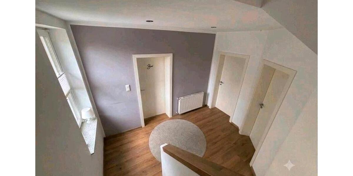 Doppelhaushälfte Essen Stadtbezirk V - 6 Zimmer, 200 m&sup2;, 375.000&euro; | Angebot:27156546