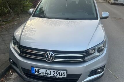 VW Tiguan 147.200 km 6.990 &euro; Neuss 41462
