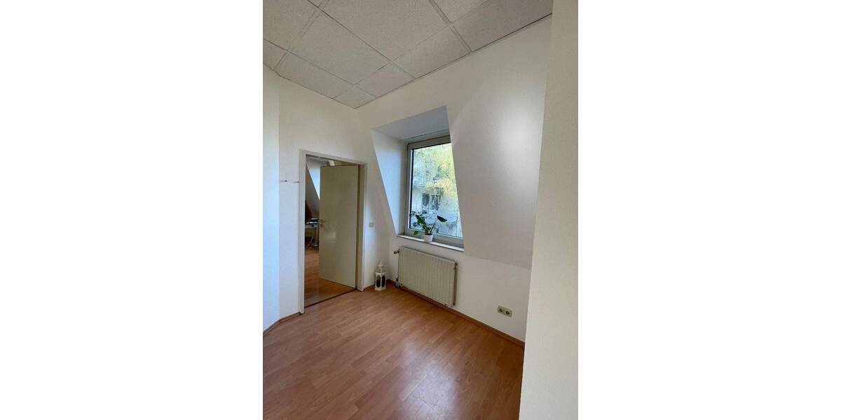 Gewerbeobjekt Düsseldorf Derendorf - 400&euro; | Angebot:25923721