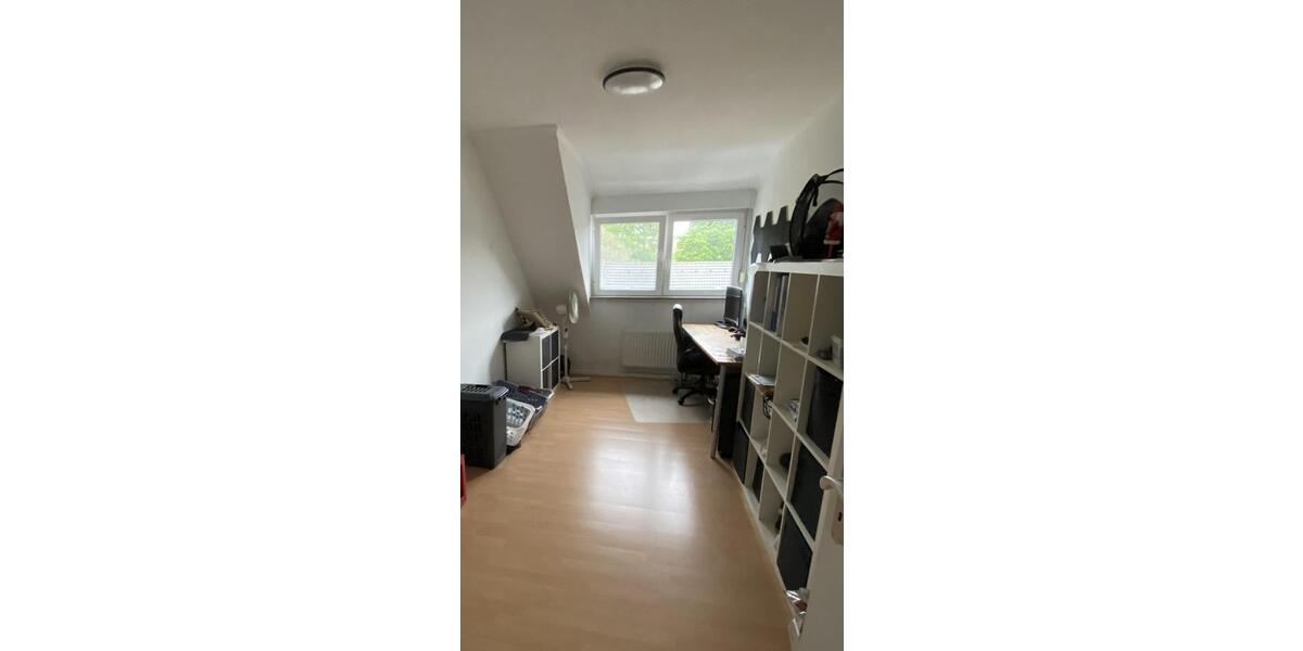Dachgeschoßwohnung Rheurdt - 3 Zimmer, 81 m&sup2;, 680&euro; | Angebot:26480761