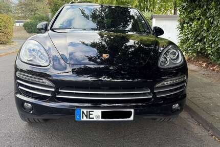 Porsche Cayenne 90.000 km 30.990 &euro; Kaarst 41564