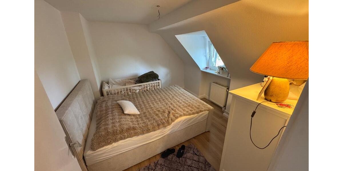 Dachgeschoßwohnung Viersen Hülsdonk - 2.5 Zimmer, 60 m&sup2;, 700&euro; | Angebot:26497713