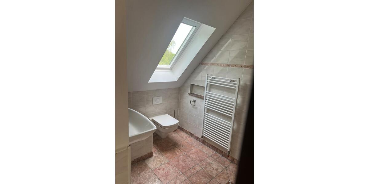 Einfamilienhaus Ratingen Lintorf - 6 Zimmer, 250 m&sup2;, 890.000&euro; | Angebot:26517912