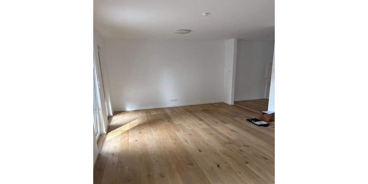 Etagenwohnung Kaarst Vorst - 3 Zimmer, 138 m&sup2;, 2.070&euro; | Angebot:25836355