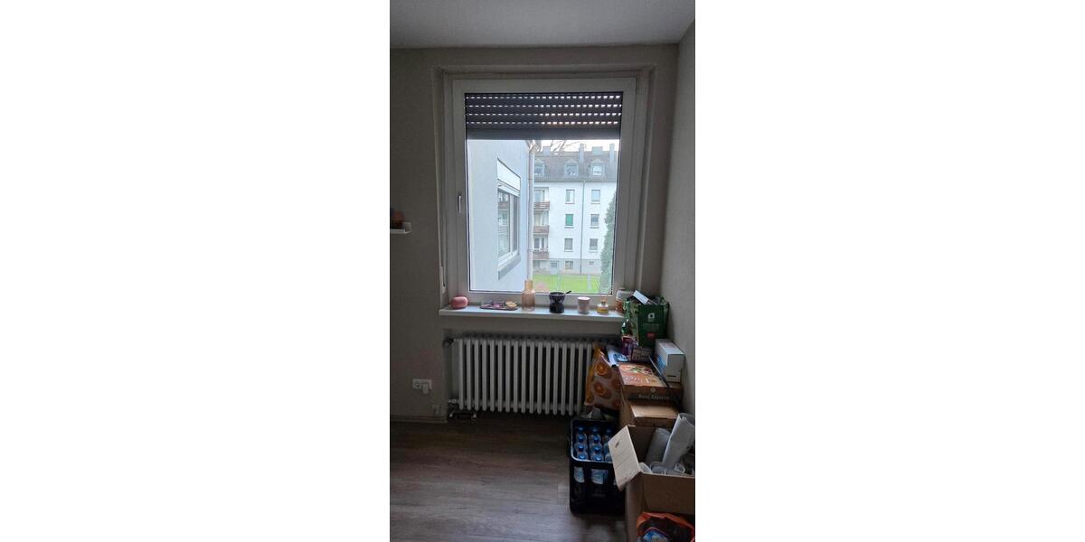 Etagenwohnung Duisburg Mittelmeiderich - 2.5 Zimmer, 70 m&sup2;, 720&euro; | Angebot:25974984
