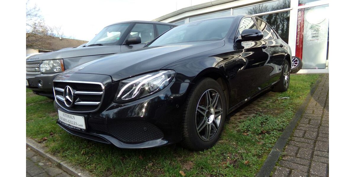 Mercedes-Benz E 200 106.000 km 22.500 &euro; Mülheim an der Ruhr 45479