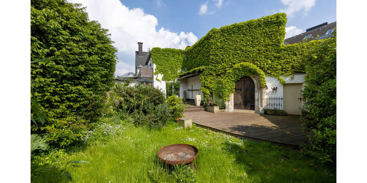 Mehrfamilienhaus, Wohnhaus Meerbusch / Büderich Büderich - 7 Zimmer, 211 m&sup2;, 675.000&euro; | Angebot:26596302