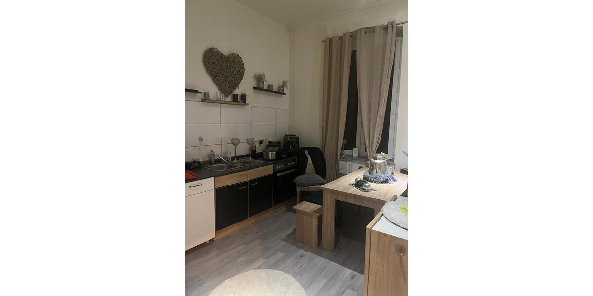 Etagenwohnung Voerde (Niederrhein) - 4 Zimmer, 100 m&sup2;, 930&euro; | Angebot:26702233