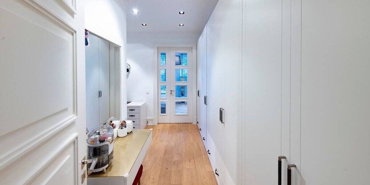 Etagenwohnung Düsseldorf / Stockum Stockum - 3 Zimmer, 157 m&sup2;, 1.490.000&euro; | Angebot:25748176